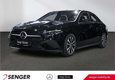 Mercedes-Benz A 180 Limousine Rückfahrkamera Sitzheizung LED