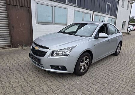 Chevrolet Cruze 1.6 LS Benziner