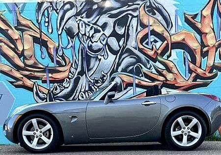 Pontiac Solstice 2.4 Liter Roadster