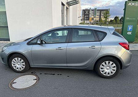 Opel Astra 1.4 J ecotec HU 01/27