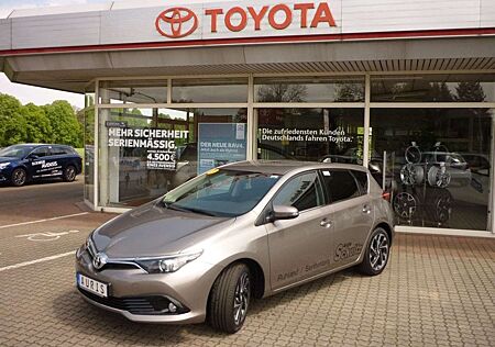 Toyota Auris 1.8 Hybrid AT Edition S+ mit Navi, EPH vo. & hi.