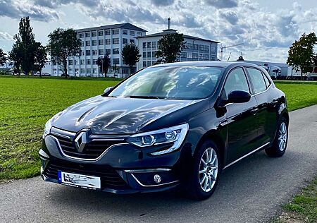 Renault Megane ENERGY TCe 100 EXPERIENCE