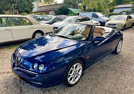 Alfa Romeo Spider Cabrio 2.0 17 Zoll Leder Klima Elektr-Verdeck