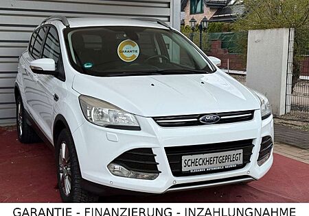 Ford Kuga Titanium/Garantie/Scheckheft/*WENIG KM*