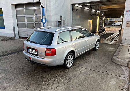 Audi A6 Avant 2.5 TDI