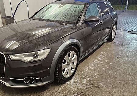 Audi A6 Allroad quattro 3.0 TDI S tronic DPF