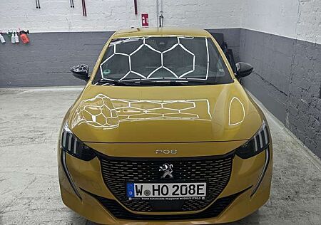 Peugeot 208 e- GT