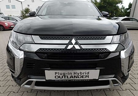 Mitsubishi Outlander PHEV Top 4WD 1.Hd.Mits. S-Heftgeplegt