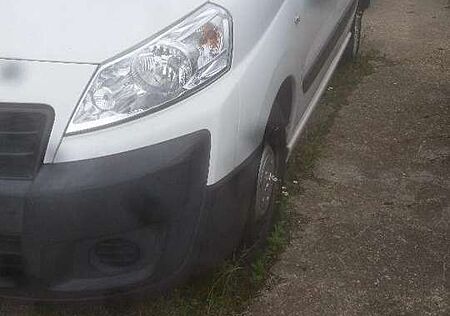 Peugeot Expert L2H1 COOL In Kasten