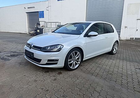 VW Golf Volkswagen 1.4 TSI ACT BlueMotion Technology Highline