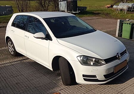 VW Golf Volkswagen 1.2 TSI BlueMotion Technology Trendline