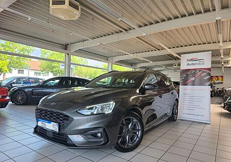 Ford Focus Turnier ST-Line Kamera DAB Radio