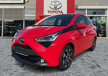 Toyota Aygo 1.0 x-play Team Deutschland Rückfahrkam*DAB