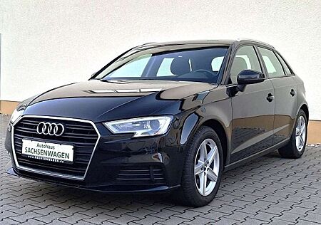 Audi A3 Sportback*8-fach*Bi-XENON*PDC*SiHzg*KLIMAAUT*TEMPO