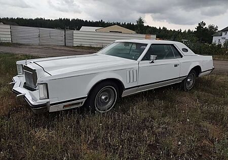 Lincoln Continental Mark V