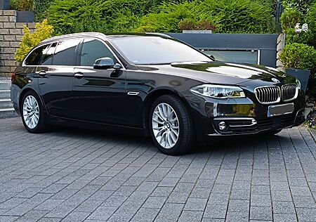BMW 520d 520 5er xDrive Touring Aut. Luxury. HUD.LED