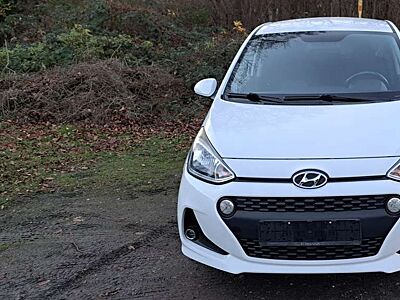 Hyundai i10 1.0 LPG Navi Klima SHZ Lenkradheizung Alu