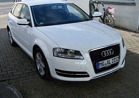 Audi A3 1.6 TDI Attraction