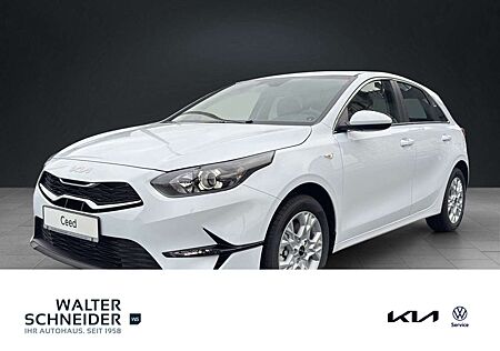 Kia Cee'd Ceed / CEED 1.5T 140 VISION KOMF+