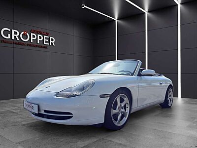 Porsche 911 Carrera
