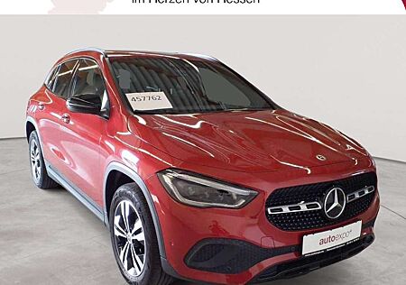 Mercedes-Benz GLA 180 7G-Progressive Beam MBUX BusiP