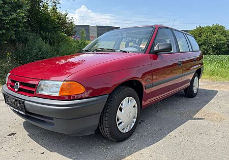Opel Astra Caravan GL 1 Hand Schiebedach Ahk Service Neu