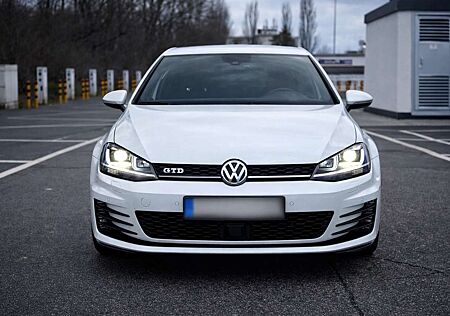 VW Golf Volkswagen GTD GTD BMT Perlmuttweiß