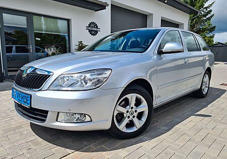 Skoda Octavia Combi Elegance*SHZ*PDC*Tempomat*1.Hand*