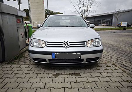 VW Golf Volkswagen