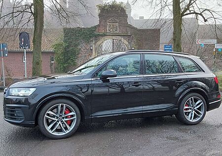 Audi SQ7 +4.0+TDI+quattro+tiptronic