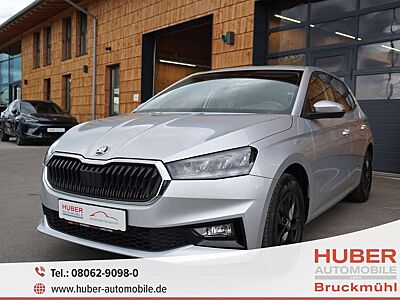 Skoda Fabia 1.0l 70kW TSI Selection LED/CARPLAY/KAMERA/5-TÜ...