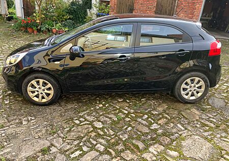 Kia Rio 1.1 CRDI Edition 7