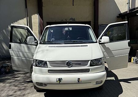 VW T4 Caravelle Volkswagen VR6 7DC 2L2