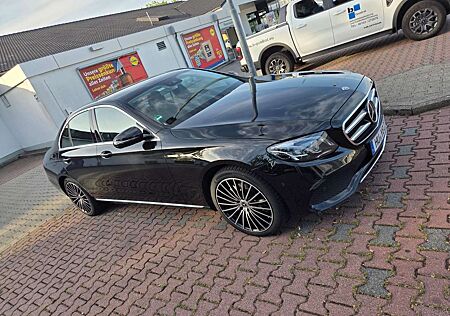 Mercedes-Benz E 220 d 9G-TRONIC Avantgarde