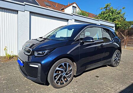 BMW i3 (120 Ah) mit Premium Neuwagengarantie -09.2026