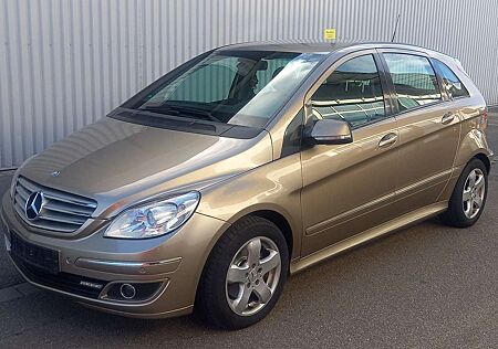 Mercedes-Benz B 200 CDI (245.208)