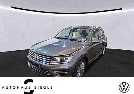 VW Touareg Volkswagen 3.0 TDI R-Line Navi ACC Kamera Xenon ALU Sitzheizu