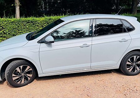 VW Polo Volkswagen VI 1.0 Comfortline