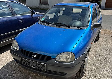 Opel Corsa 16V Edition 2000