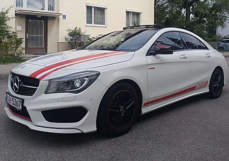 Mercedes-Benz CLA 200 AMG Line