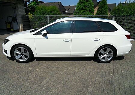 Seat Leon FR-Navi-LED-GRA-Sitzheizung-17"Alu-Scheckh.-2.Hand
