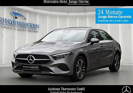 Mercedes-Benz A 250 e Limousine mit EQ Hybrid Technologie