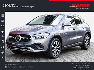 Mercedes-Benz GLA 200 Mercedes  7G-DCT 7Gang Automatik
