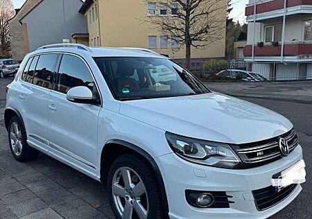 VW Tiguan Volkswagen 2.0 TDI DPF 4Motion BlueMotion Techn. DSG Track &