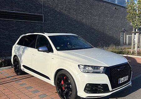 Audi SQ7 4.0 TDI quattro tiptronic