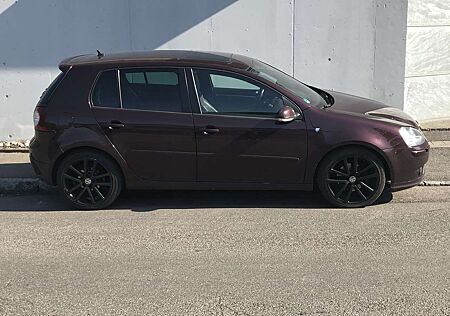 VW Golf Volkswagen 2.0 TDI DPF DSG Individual