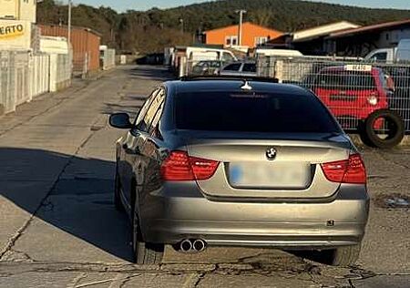 BMW 320i 320 Aut.