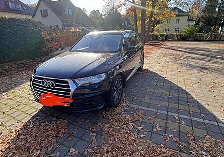 Audi Q7 Diesel 3.0 TDI quattro tiptronic