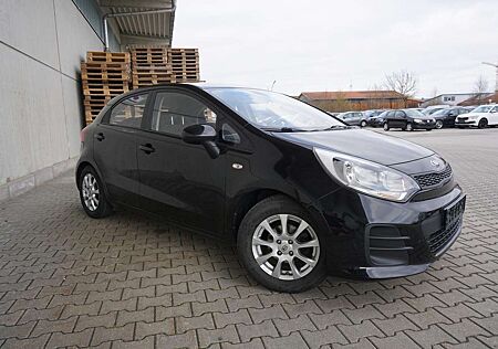 Kia Rio 1.2 KAT Radio Klima ZV/FFB 1.Hand