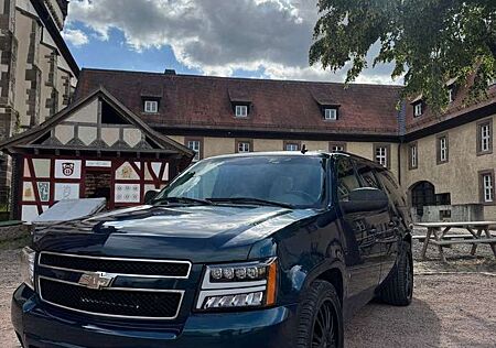 Chevrolet Suburban 5.3L V8 Hemi LT 4x4 LPG Prins AHK